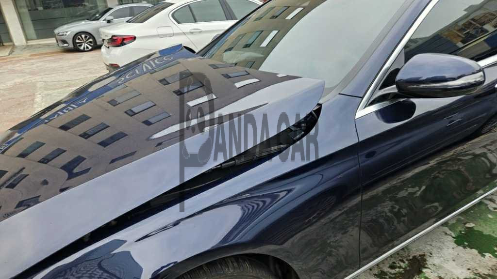 2019 Mercedes-Benz E220 d 4Matic, photograph 5