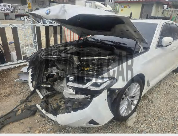 2023 BMW 523d, photograph 3