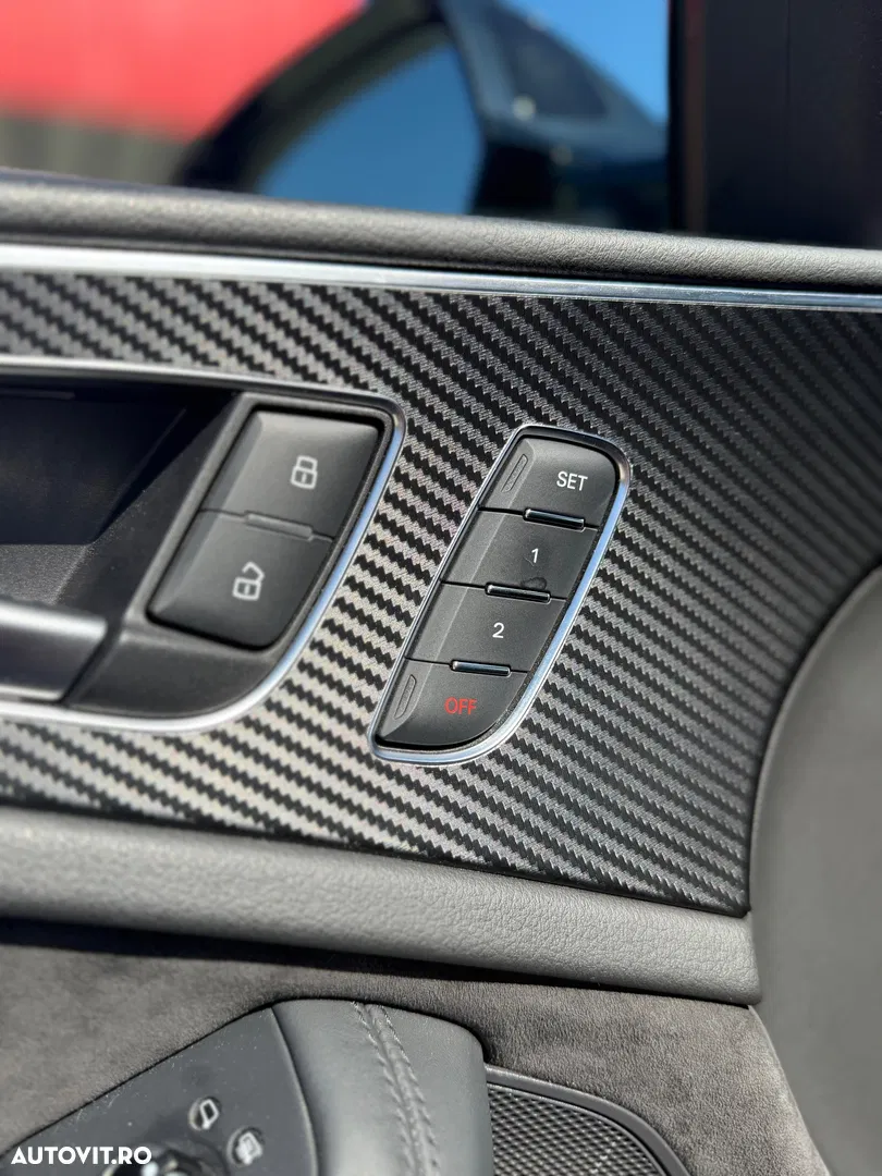 2016 Audi A6 Allroad, photograph 12