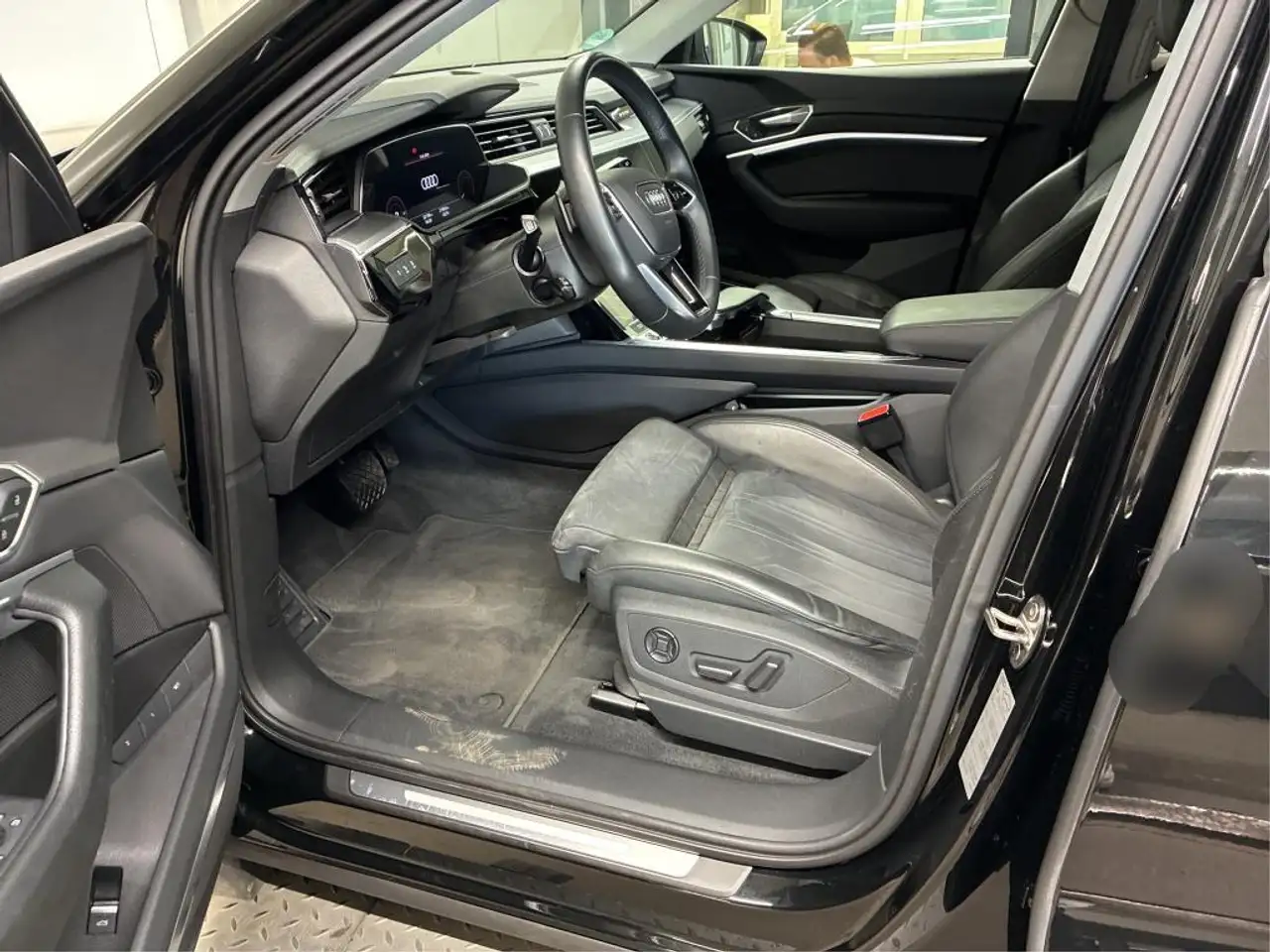 2023 Audi e-tron 55 ACC AHK HuD NIGHT B&O KAMERA 20Z, photograph 9