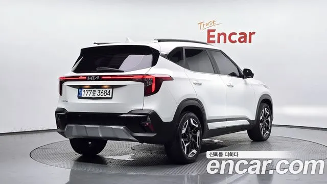 Kia Seltos Gasoline 2.0 2WD — photo 1 of 20