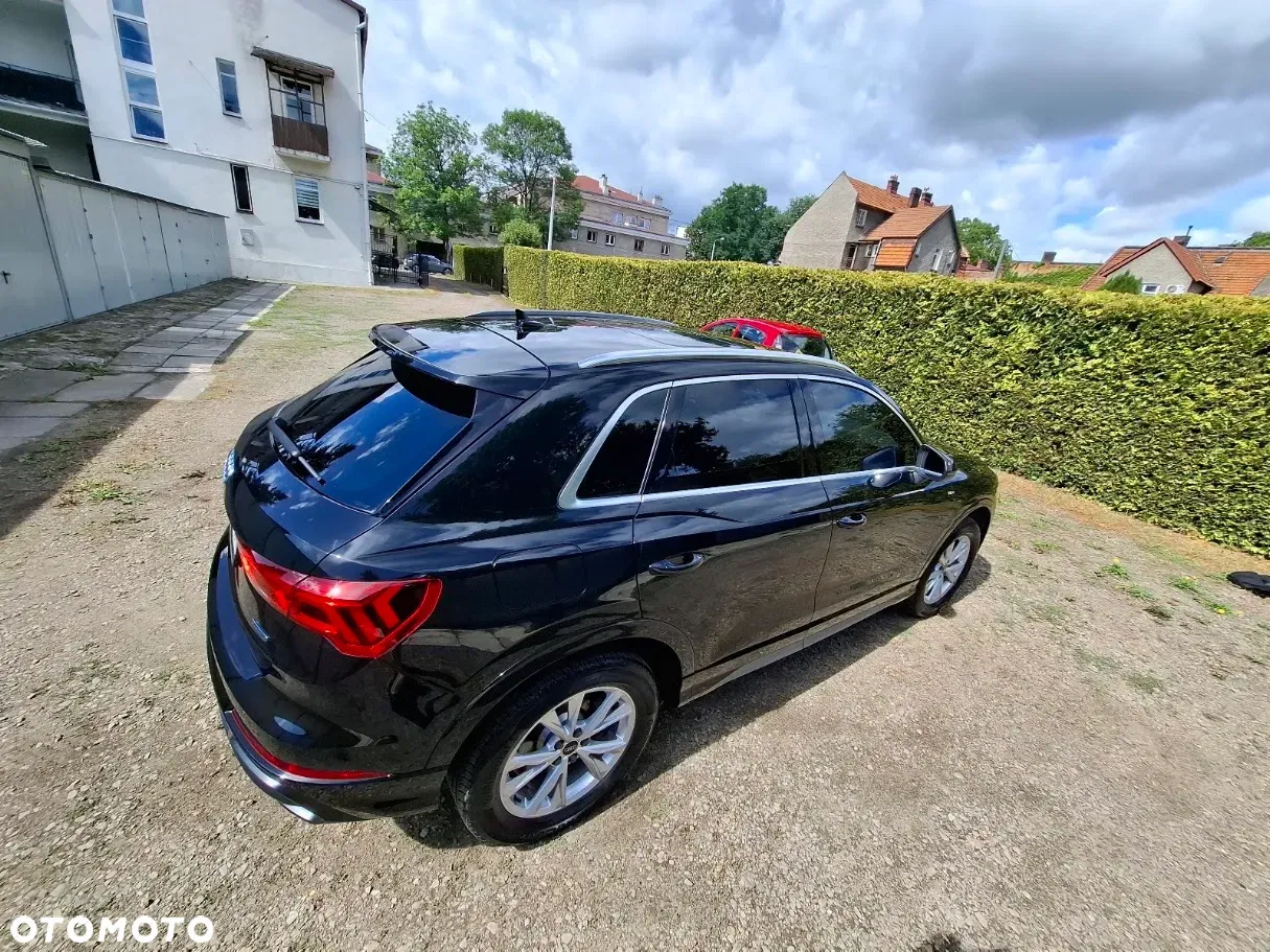 2022 Audi Q3, photograph 6