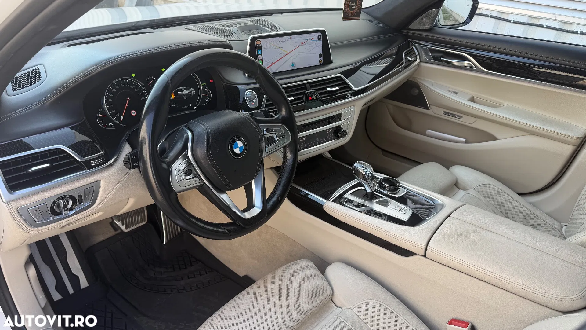 2016 BMW Seria 7 740d xDrive, photograph 6