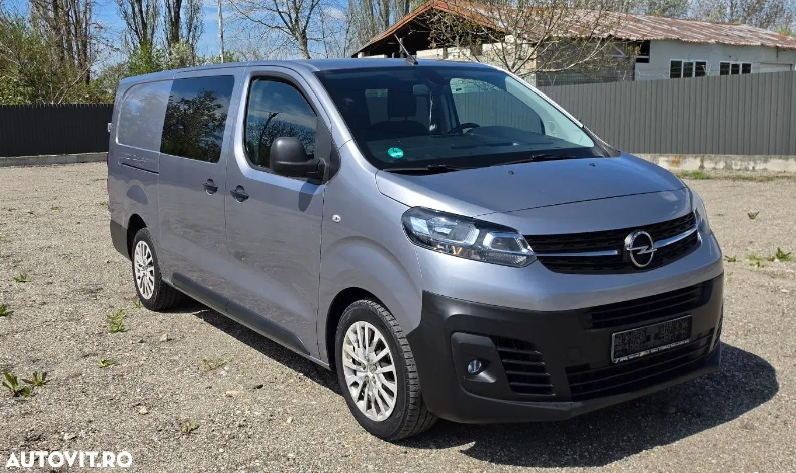 2020 Opel Vivaro 2.0 CDTI 150CP Combi L2H1 (L) Standard, photograph 2