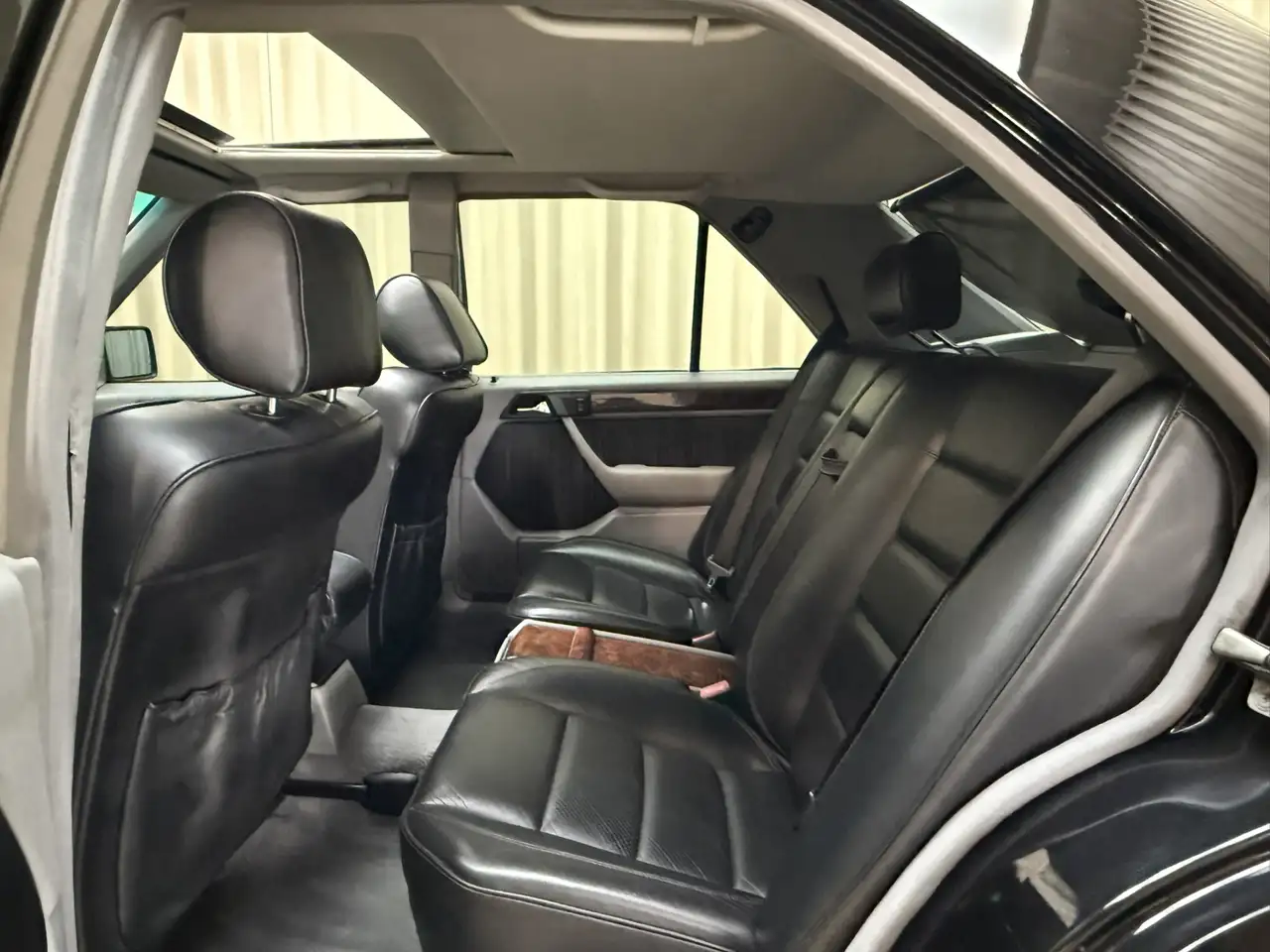 1992 Mercedes-Benz 500 200-500 (W124) 500E / 5.0 V8 / 326 PK / AMG Aero I, photograph 9