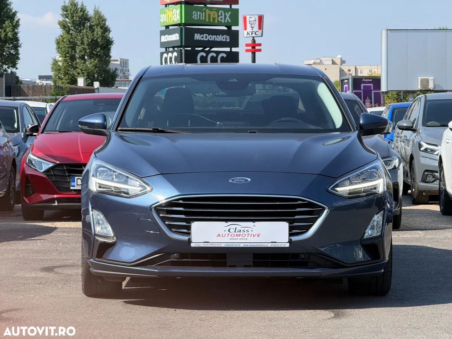 2019 Ford Focus 1.5 EcoBlue Titanium, photograph 2