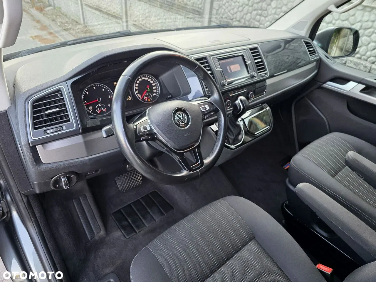 2018 Volkswagen Multivan 2.0 TDI L1 Comfortline DSG, photograph 12