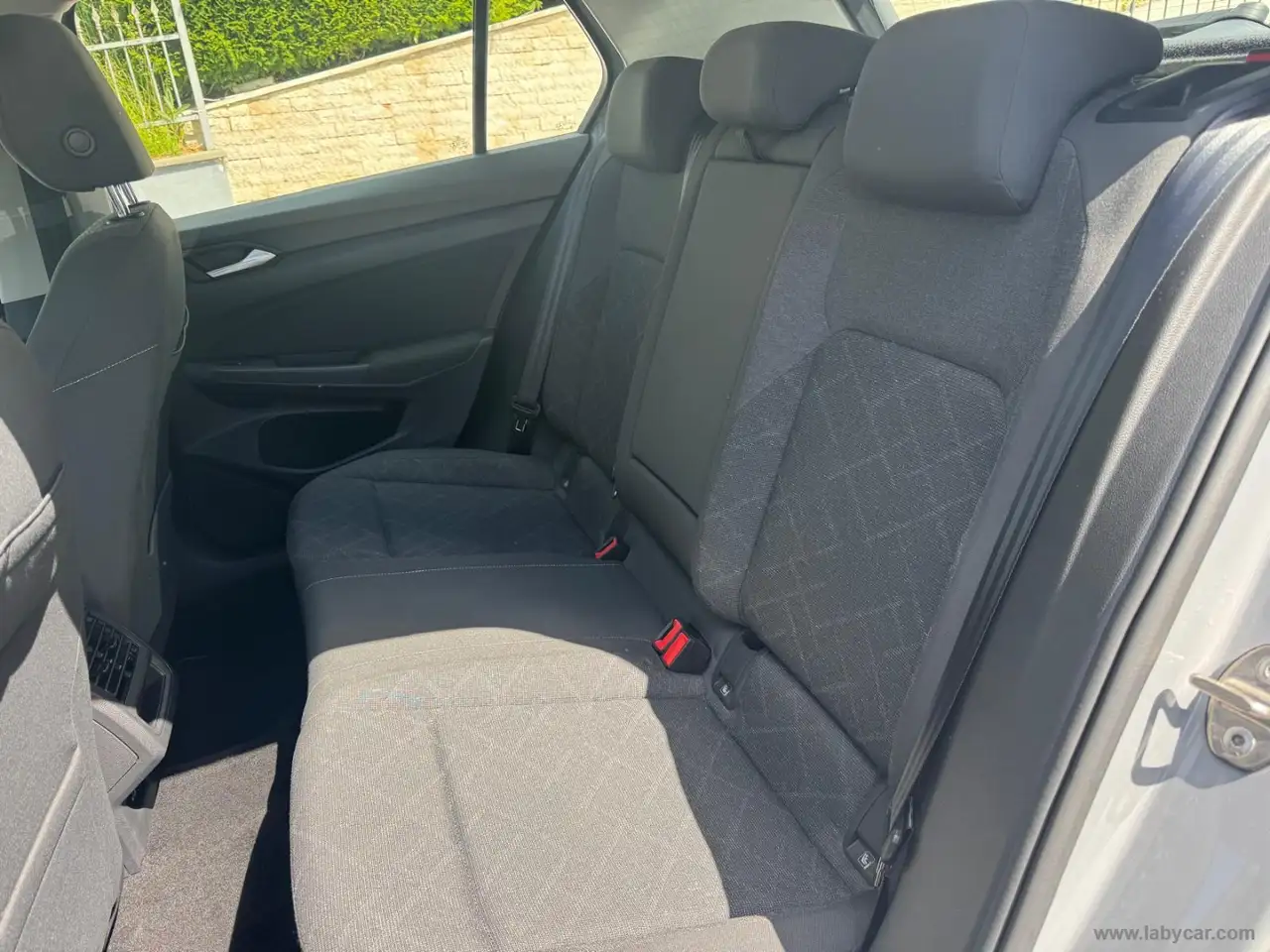 2021 Volkswagen Golf 1.5 eTSI 150 CV EVO DSG Life, photograph 10