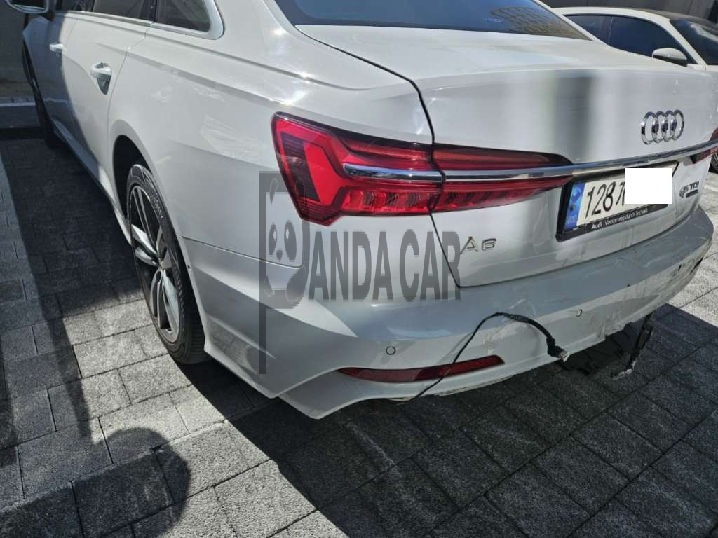 2020 Audi A6 45 TDI quattro, photograph 3