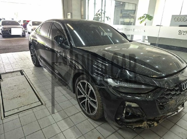2025 Audi A5 40 TFSI quattro, photograph 2