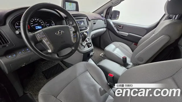 2020 Hyundai Starex 4WD Camping car, photograph 1