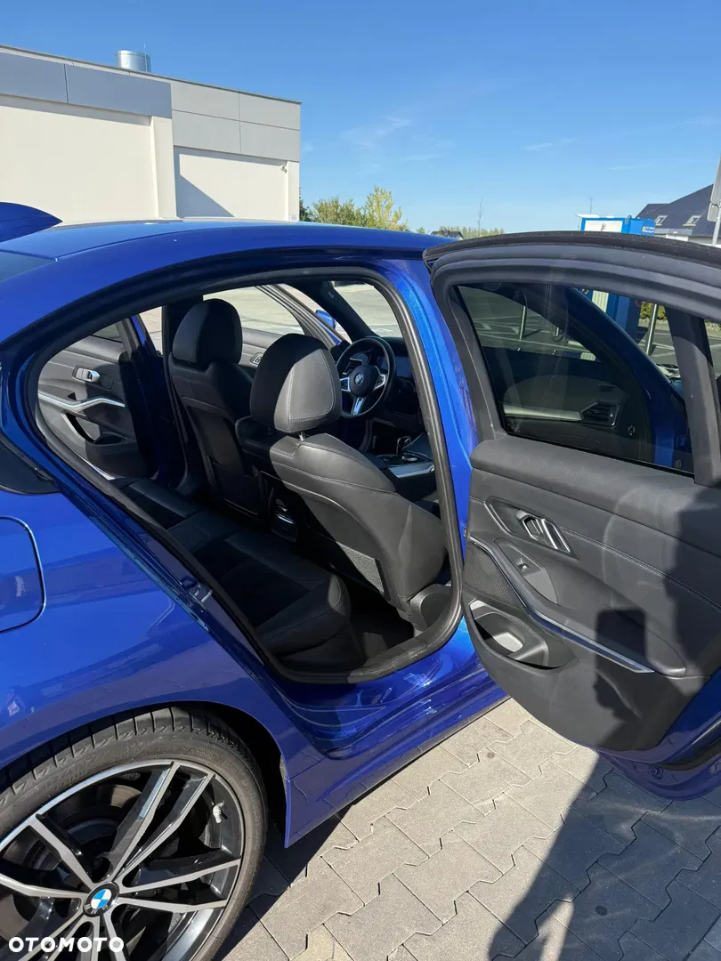 2021 BMW Seria 3 320d mHEV, photograph 10