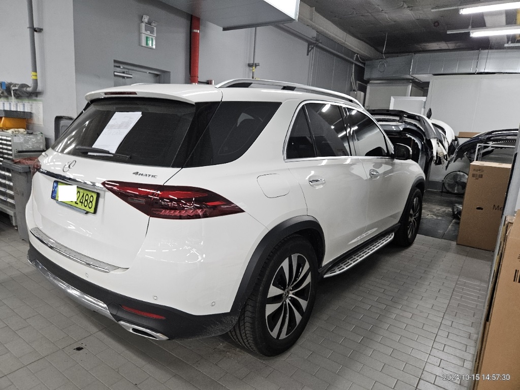 2024 Mercedes-Benz GLE 300 d 4MaTIC, photograph 7