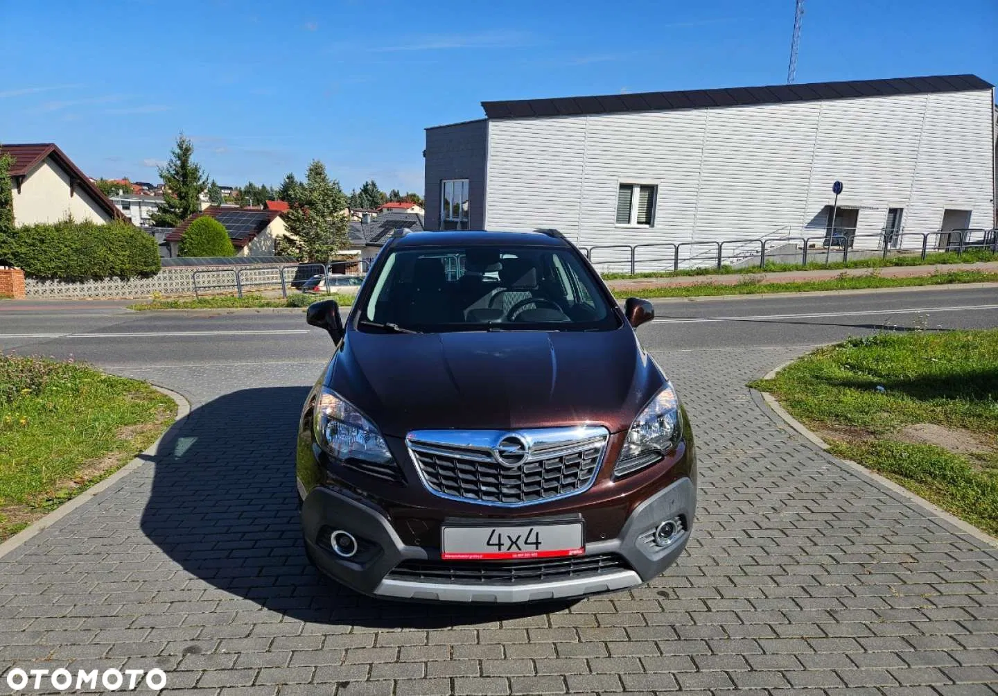 2016 Opel Mokka X, photograph 2