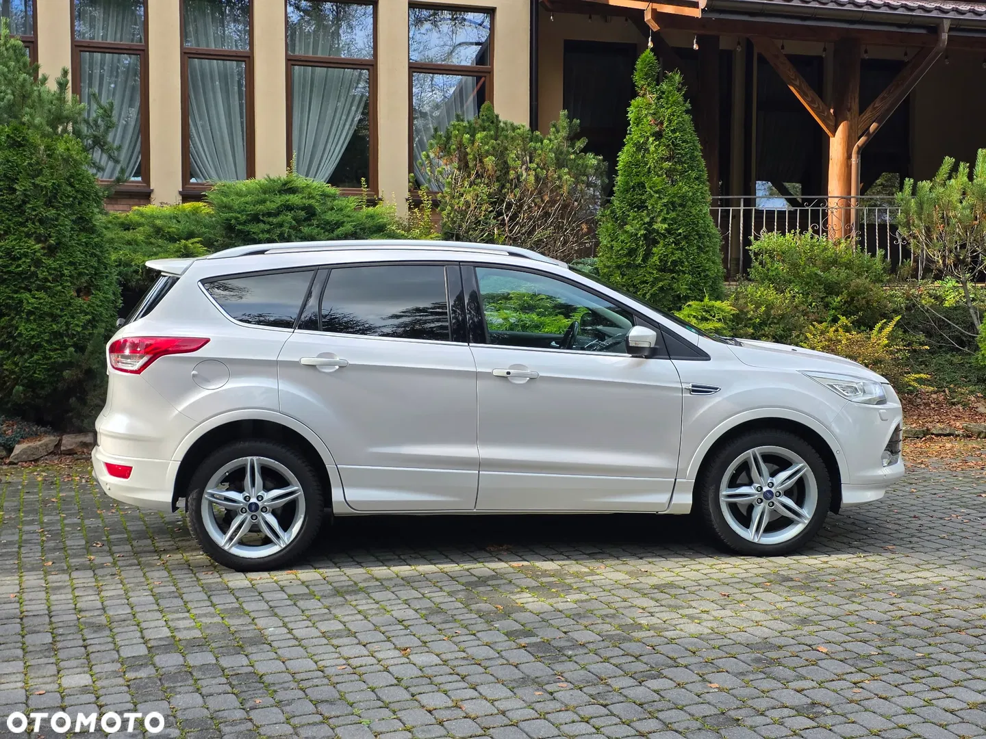 2014 Ford Kuga 2.0 TDCi 4x4 Individual, photograph 7