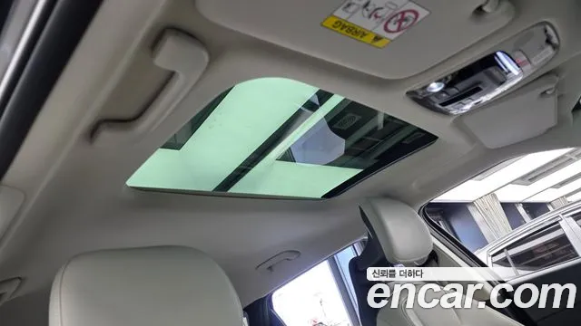 Kia EV6 Long Range — photo 1 of 20