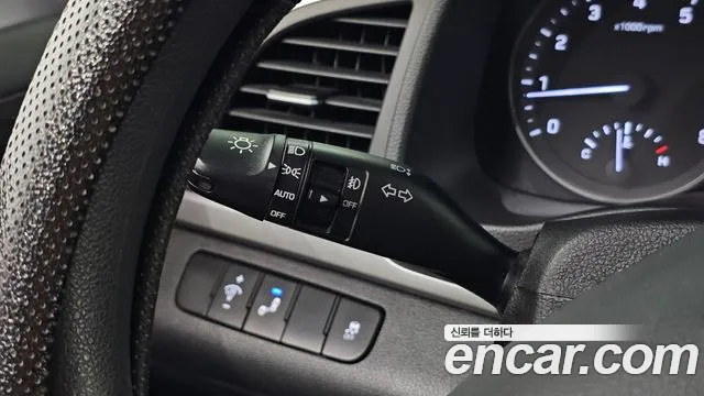 2017 Hyundai AVANTE 1.6 GDI Value Plus, photograph 12