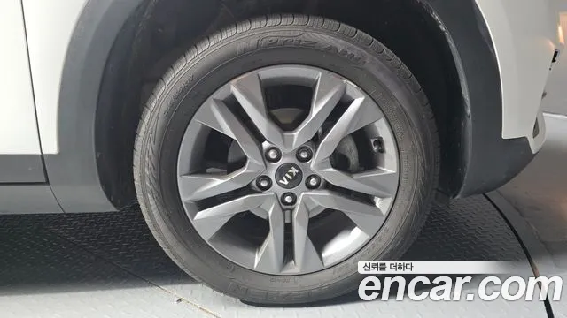 2019 Kia Seltos Diesel 1.6 2WD, photograph 2