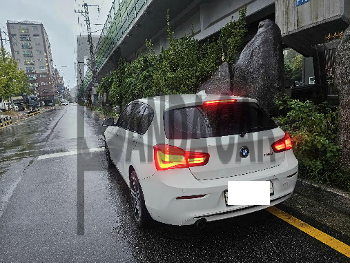 2017 BMW 118d, photograph 4