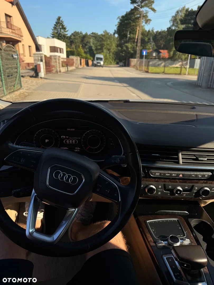2018 Audi Q7 3.0 TFSI Quattro Tiptr, photograph 8