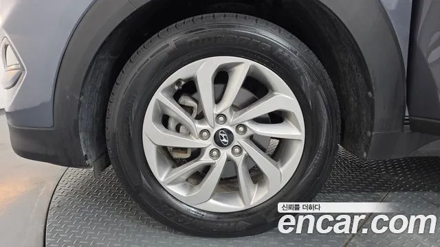 2016 Hyundai Tucson Diesel 2.0 2WD, photograph 6