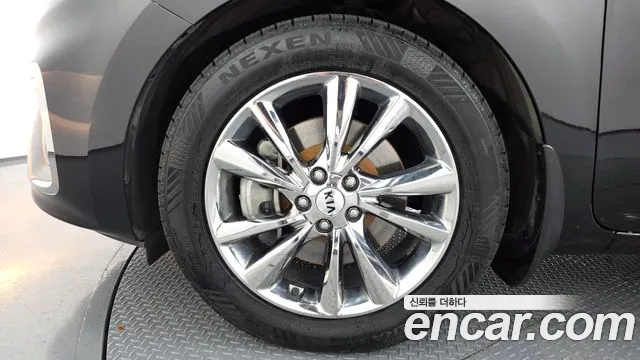 2018 Kia Canival 9-Seater Prstige, photograph 4