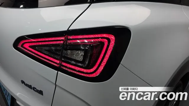 2022 Hyundai Nexo Premium, photograph 6