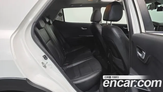 2019 Kia Stonic Diesel 1.6, photograph 8