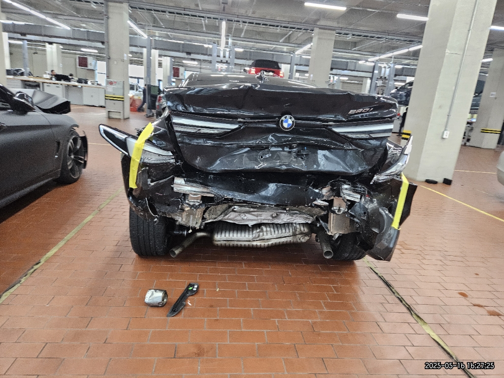 2022 BMW 220i Gran Coupe, photograph 1