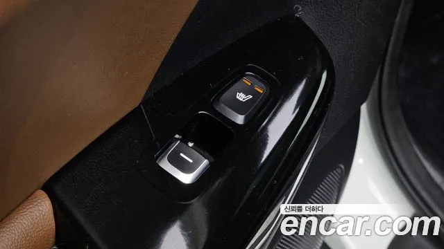 2020 Kia Sportage Diesel 2.0 2WD, photograph 2