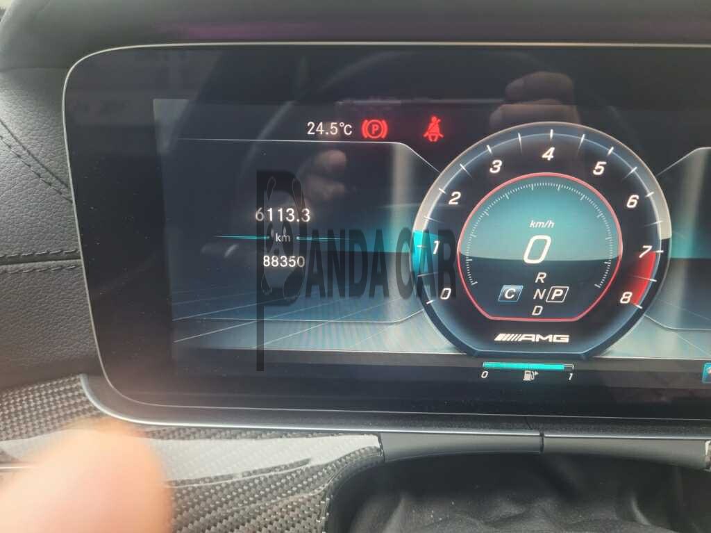 2018 Mercedes-AMG E63 4Matic +, photograph 2