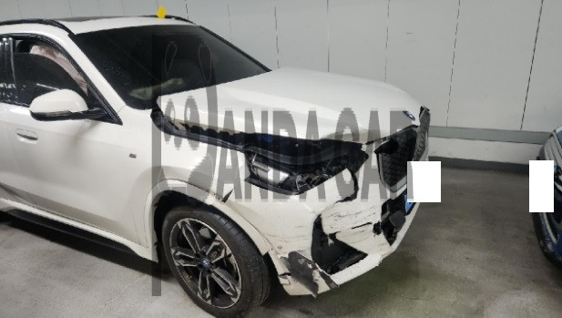 2024 BMW iX1 xDrive30, photograph 3