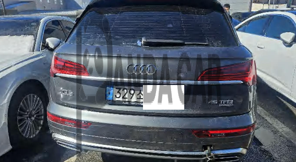 2021 Audi Q5 45 TFSI quattro, photograph 4