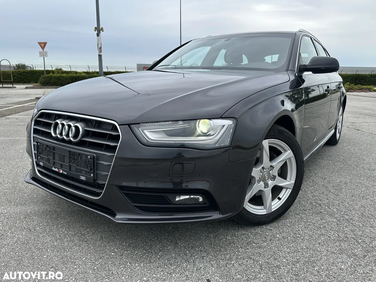 2013 Audi A4 Avant 2.0 TDI Multitronic, photograph 8