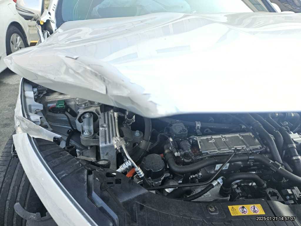 2023 Mercedes-Benz EQA250, photograph 2