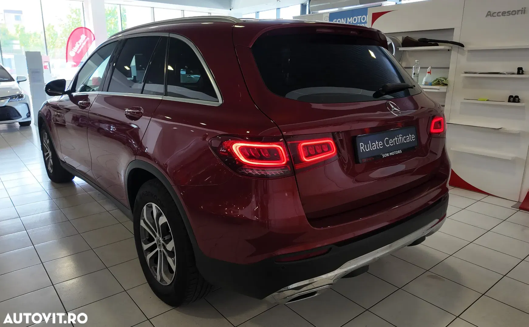 2020 Mercedes-Benz GLC 200 d 4MATIC 9G-TRONIC, photograph 4