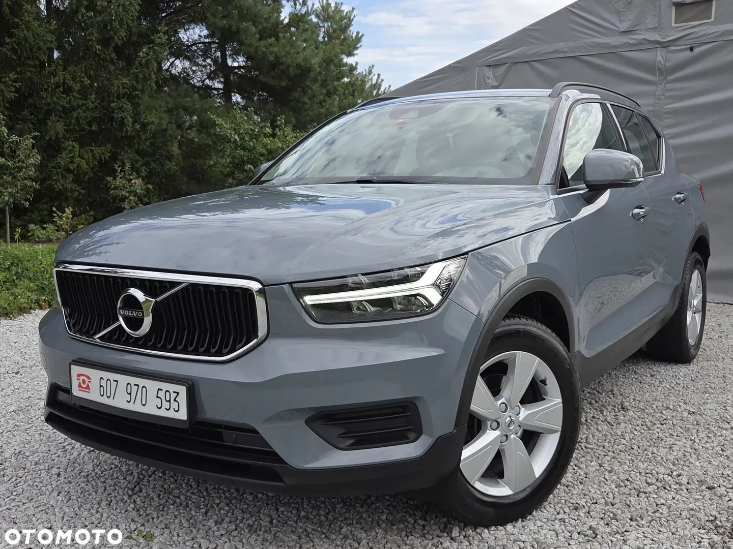 2019 Volvo XC 40 T3 Momentum Core, photograph 1