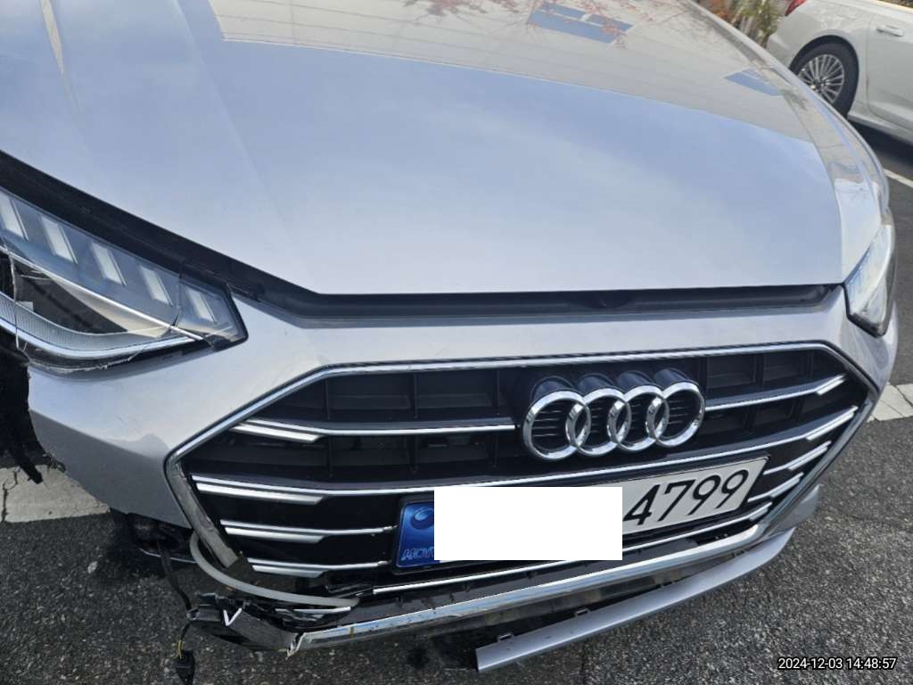 2023 Audi A4 40 TFSI, photograph 5