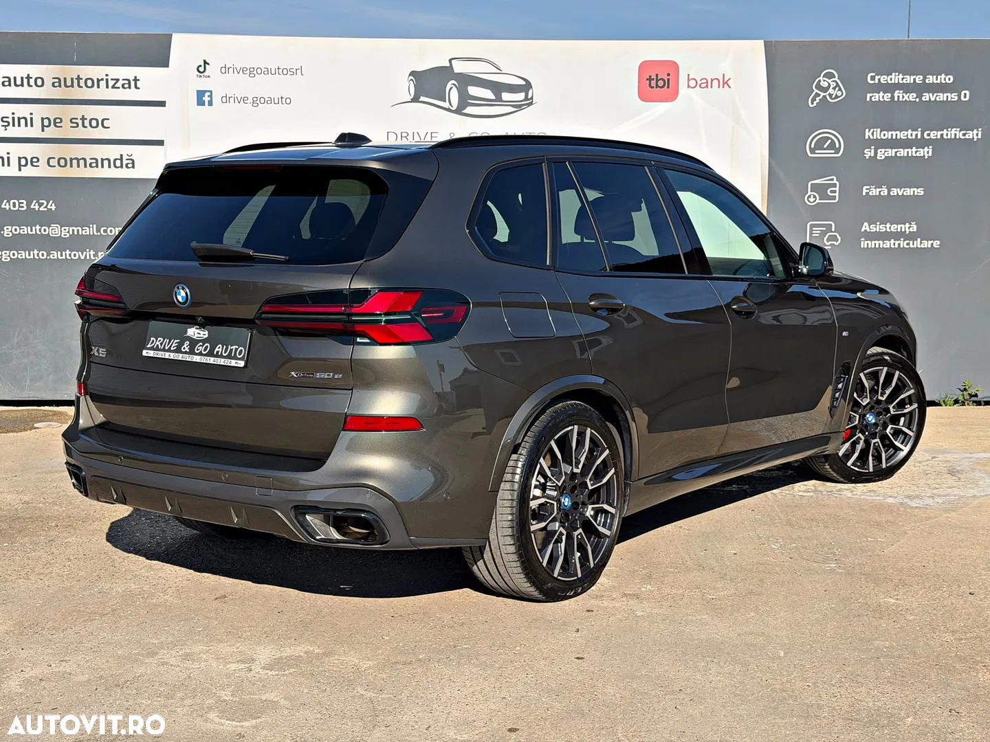 2023 BMW X5 xDrive50e, photograph 3