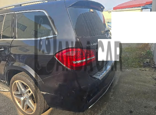 2017 Mercedes-Benz GLS350 d 4Matic, photograph 3