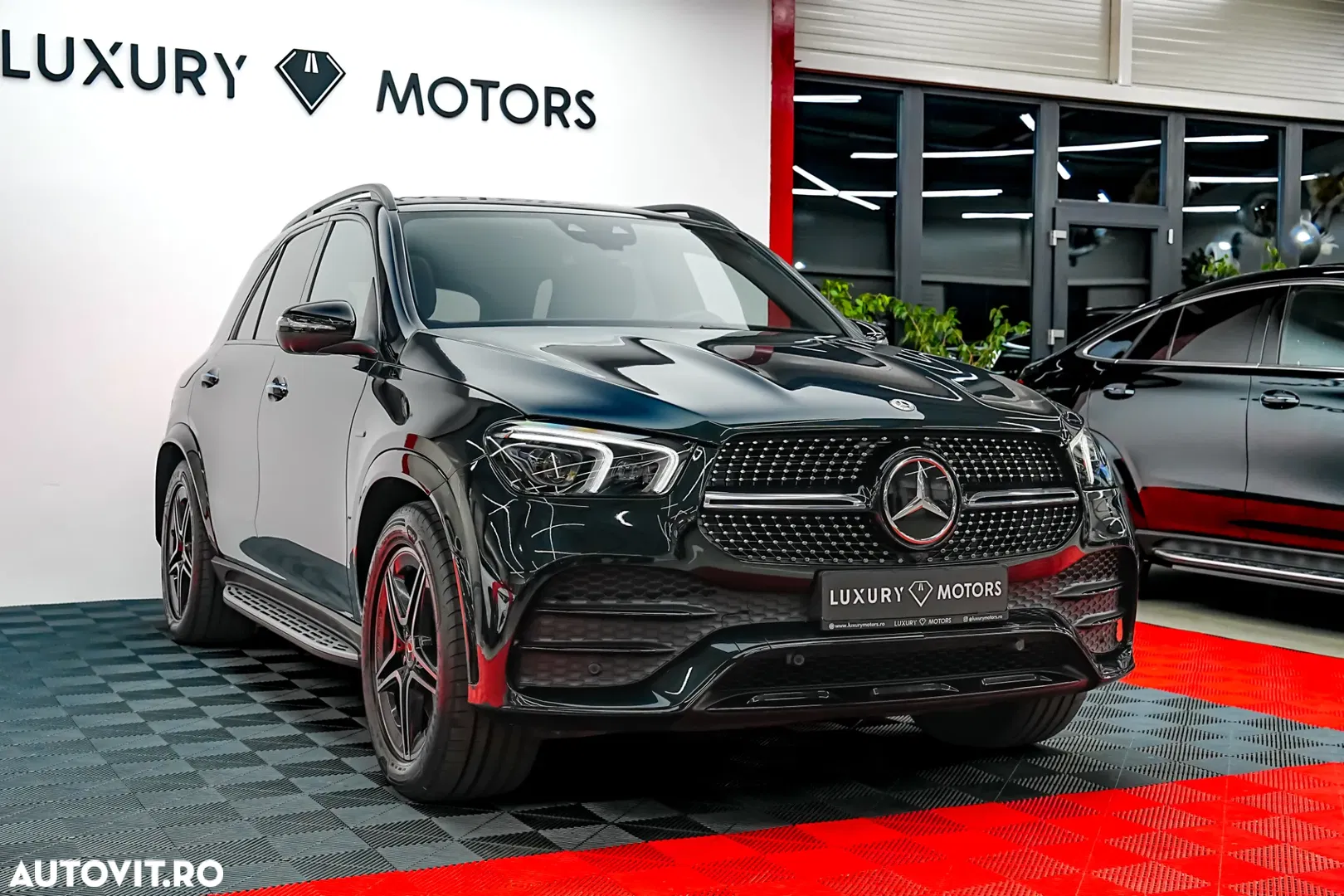 2021 Mercedes-Benz GLE 350 de 4MATIC 9G-TRONIC AMG Line, photograph 5