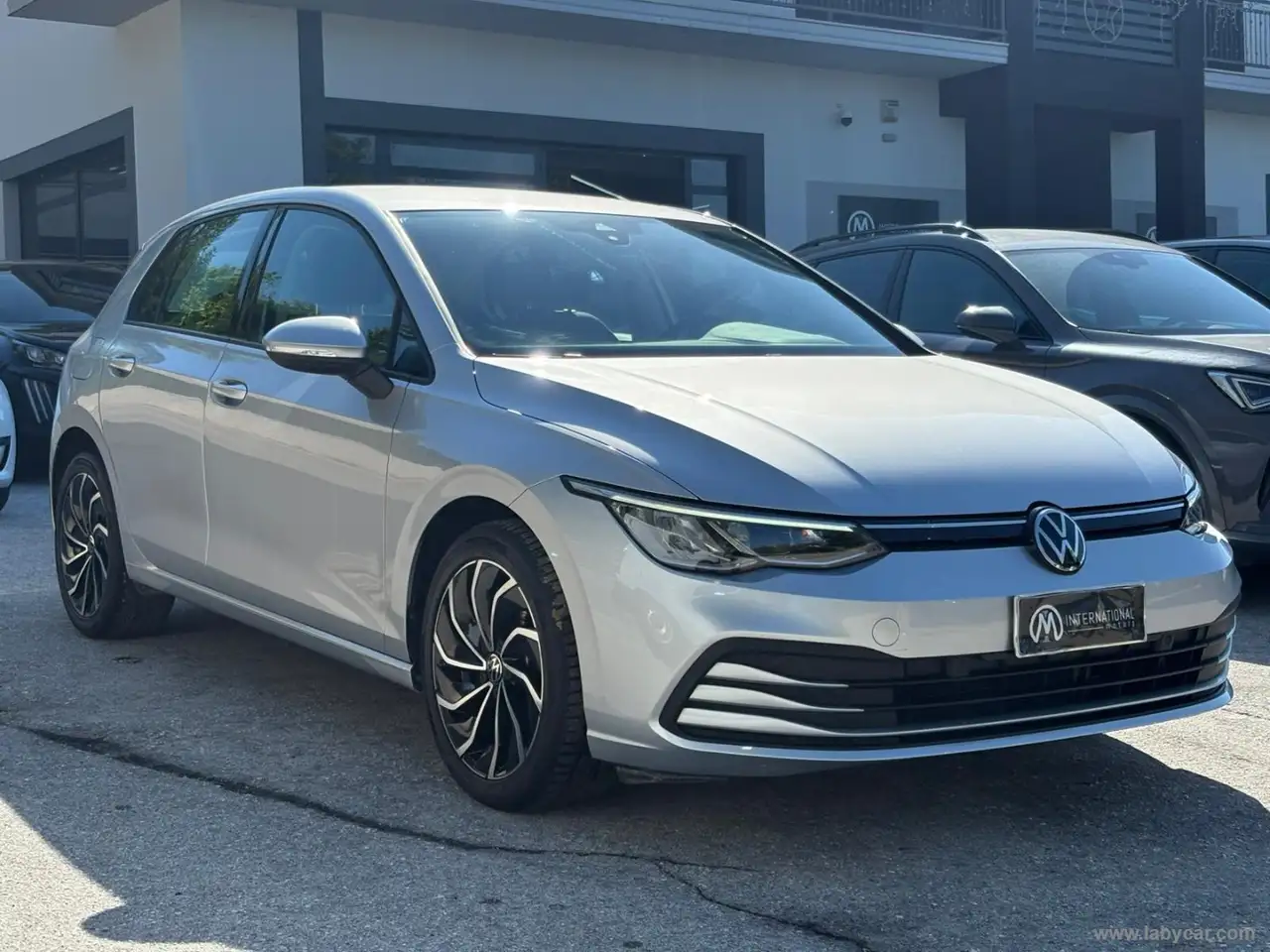 2023 Volkswagen Golf 2.0 TDI DSG SCR Life, photograph 3