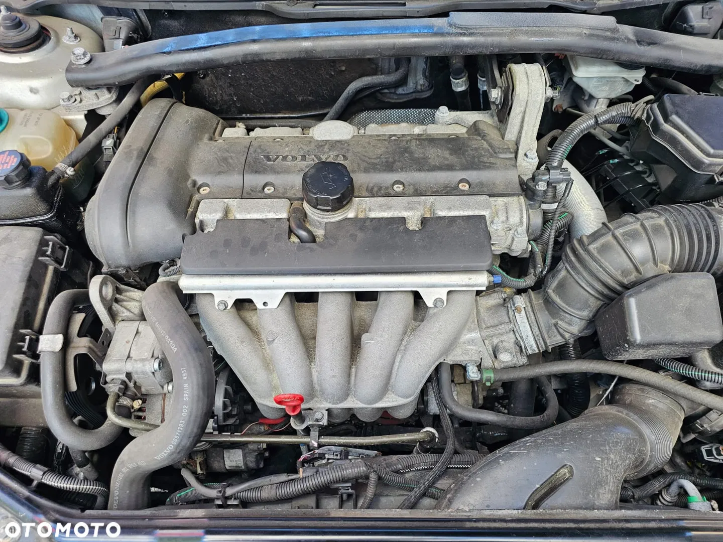 2003 Volvo S60 2.4 Momentum, photograph 11