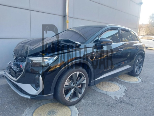 2023 Audi Q4 40 etron, photograph 5