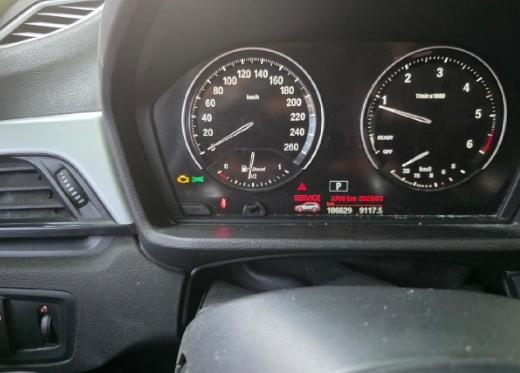2018 BMW X1 xDrive18d Entry, photograph 1