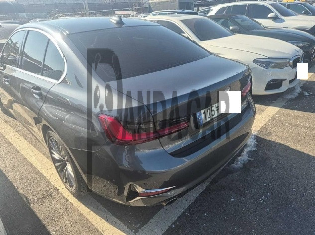 2022 BMW 320i, photograph 8