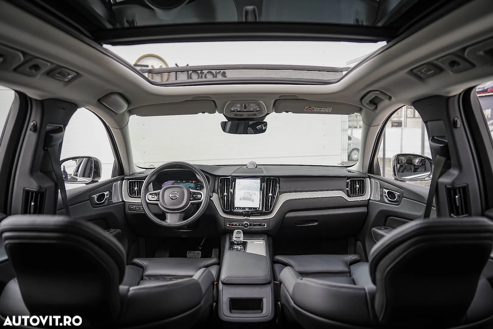 2021 Volvo XC 60 Recharge T6 Twin Engine eAWD Inscription Expression, photograph 3