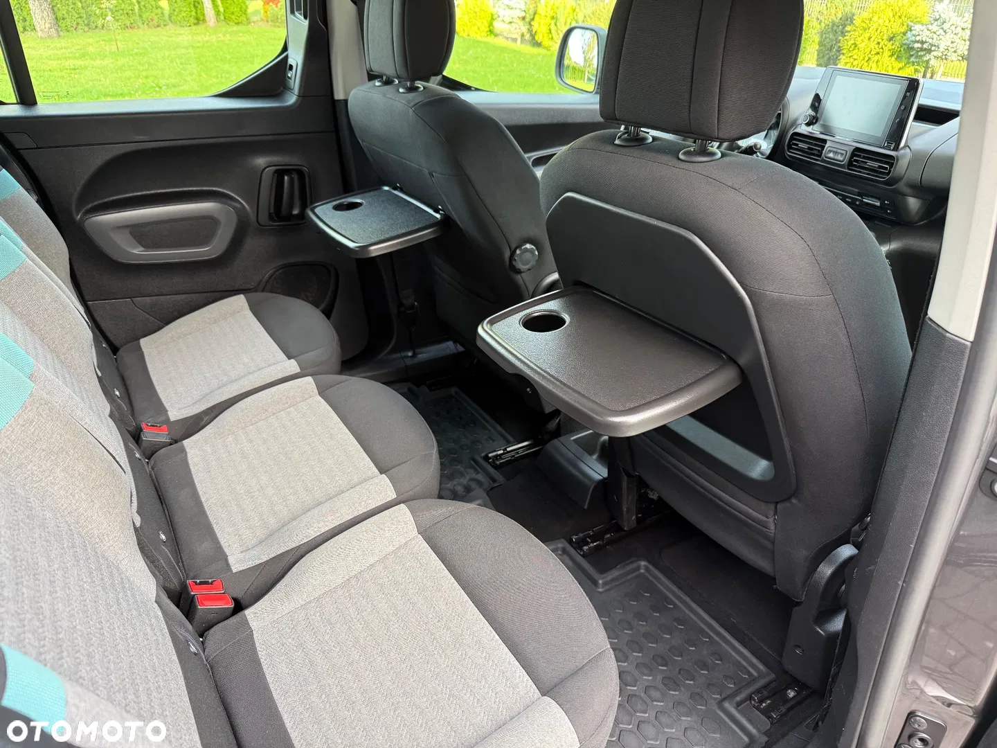 2020 Citroën Berlingo M 1.5 BlueHDI Shine S&S, photograph 12