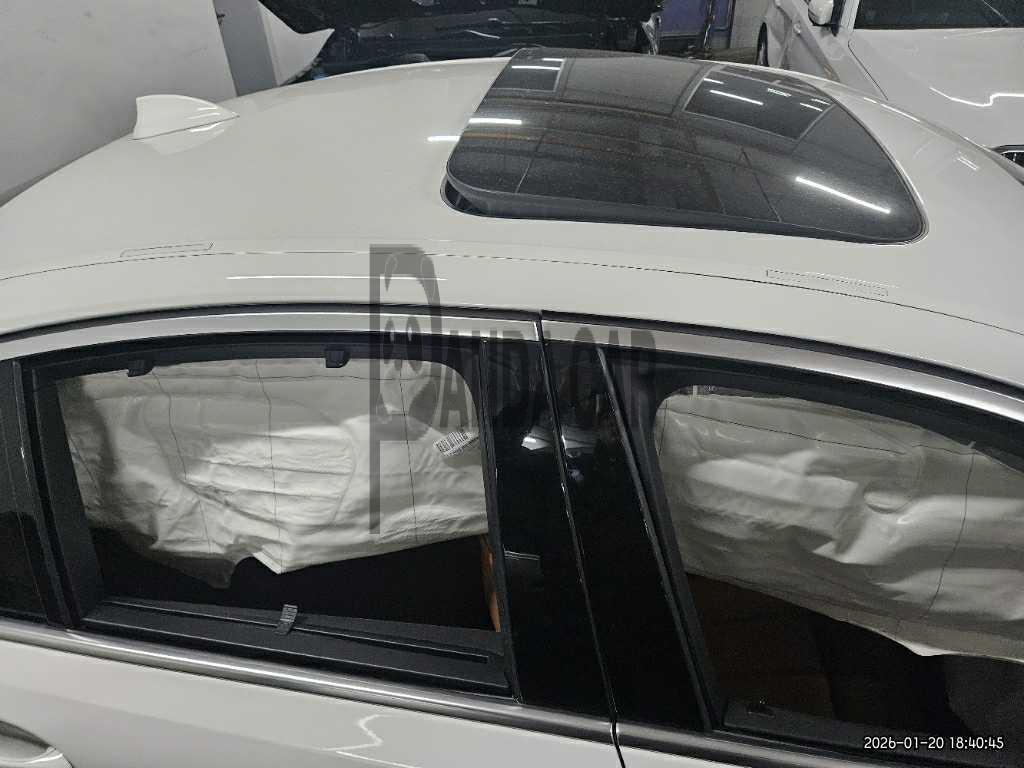 2022 BMW 520i, photograph 3