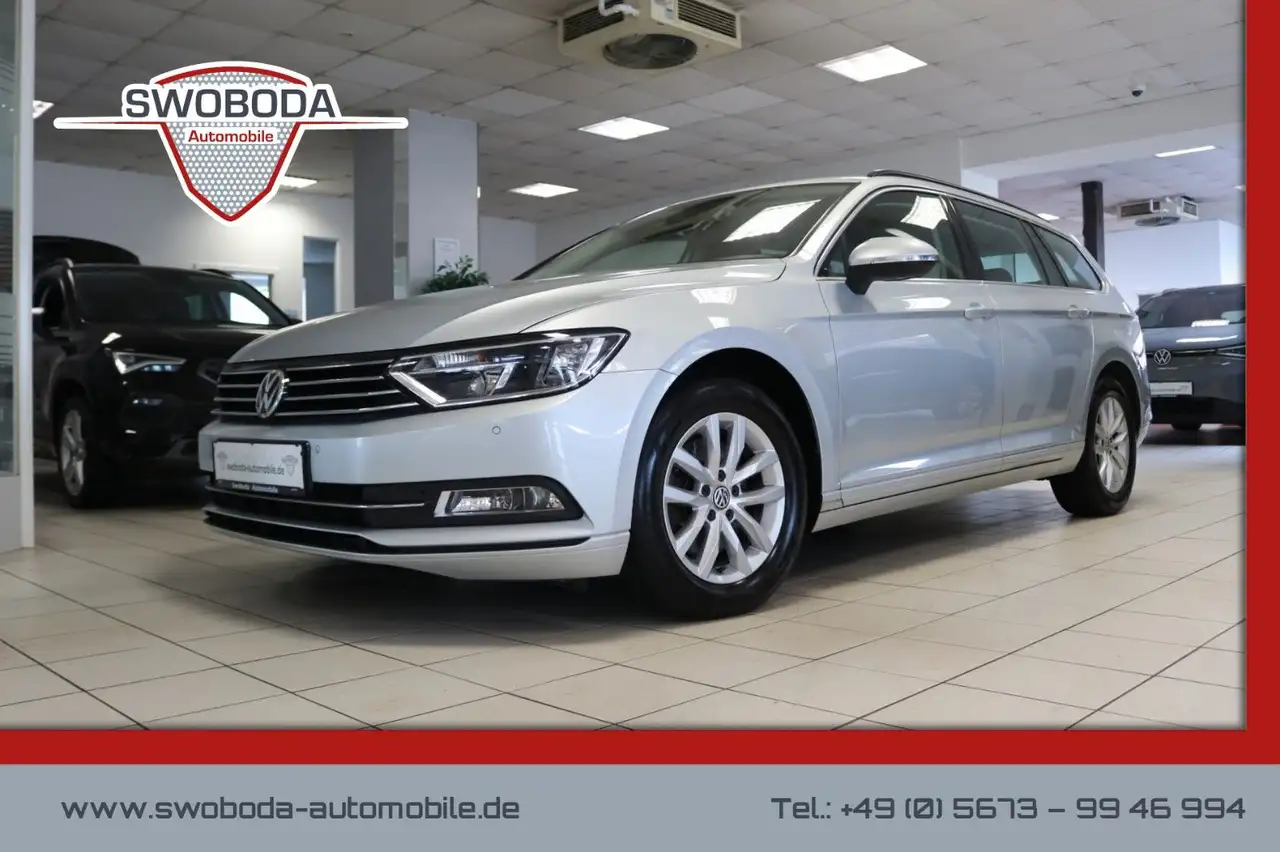 2016 Volkswagen Passat Variant Comfortline Start-Stop ACC PDC, photograph 1
